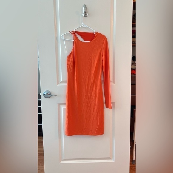 HALSTON Kayleigh Jersey One Shoulder Minidress - Picture 6 of 16